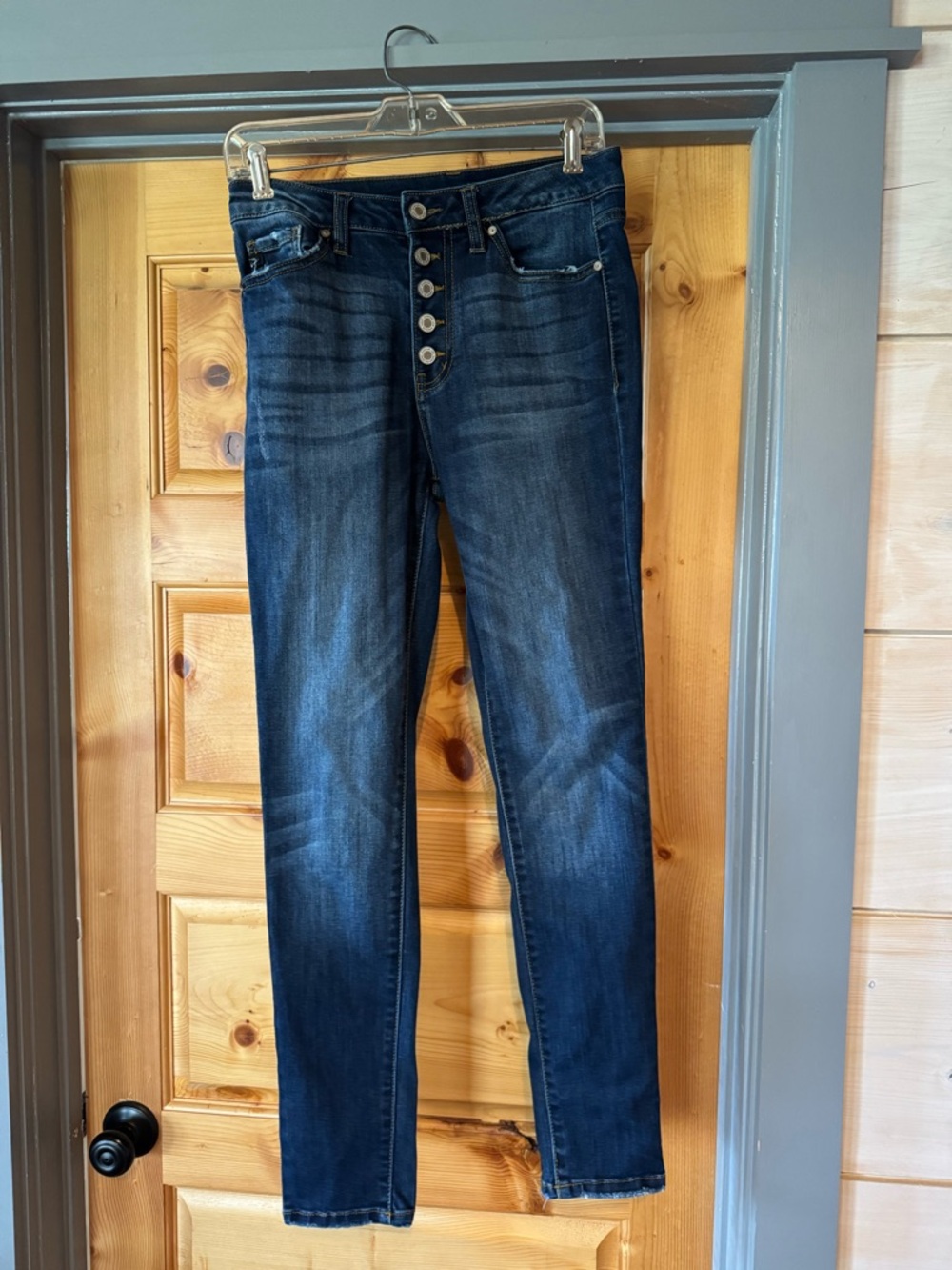 KanCan Dark Blue Women's High-Rise Button-Fly Jeans Sz 26*